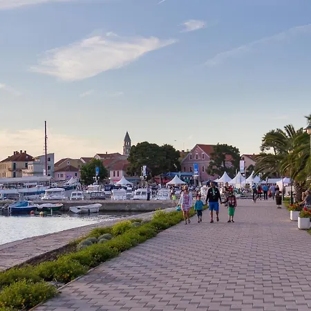 Campeggio Mobile Homes Crystal