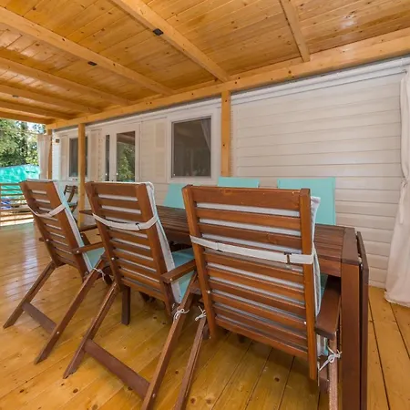 Mobile Homes Crystal 4*