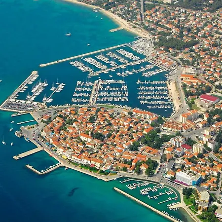 Campsite Mobile Homes Crystal Biograd Na Moru