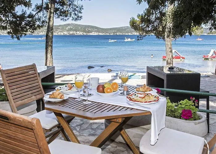 Mobile Homes Crystal 4* Биоград-на-Мору